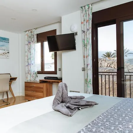 With Heated Pool Three Bedroom Vila